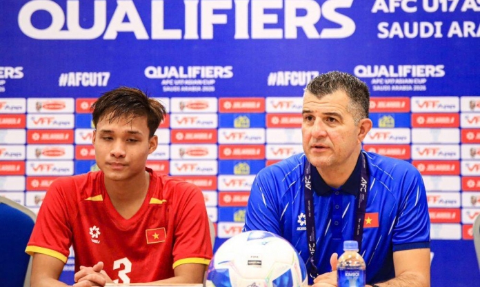 HLV Brazil tiết lộ tương lai ngay sau khi Việt Nam loại Malaysia