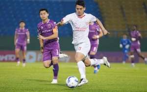 Khuất Văn Khang stands out most among the Asian tournament players.