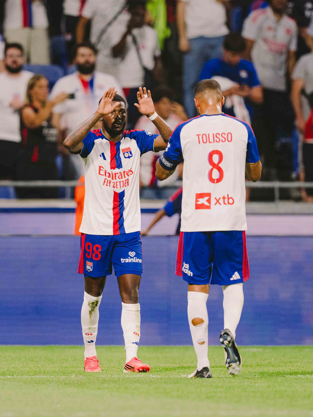 Nhận định Fenerbahce vs Lyon 02h00 ngày 19/8, vòng play-off Champions League: Chủ nhà chiếm lợi thế - Ảnh 2. Nhận định Fenerbahce vs Lyon 02h00 ngày 19/8, vòng play-off Champions League: Chủ nhà chiếm lợi thế - Ảnh 2.