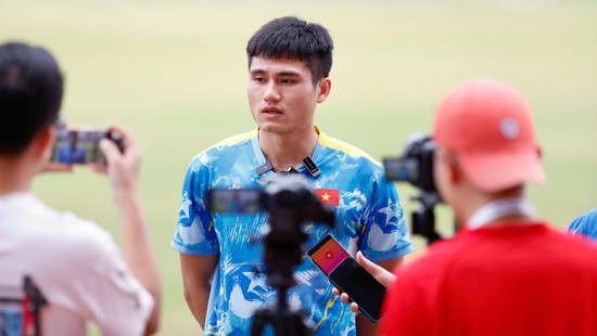 越南U22全力备战2025年东南亚运动会半决赛对阵菲律宾的比赛