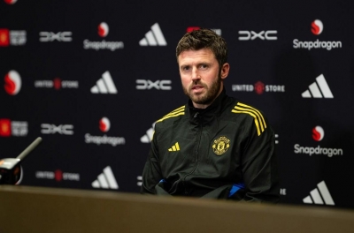 Carrick confirms Manchester United has the service of a £60 million midfielder