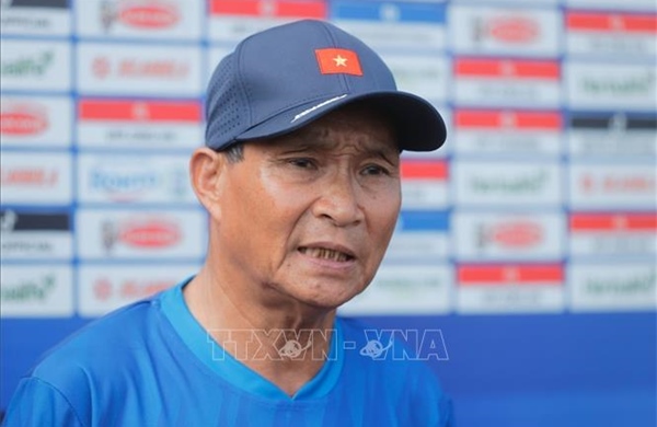 Coach Mai Đức Chung and the bittersweet farewell to Vietnamese women's football
