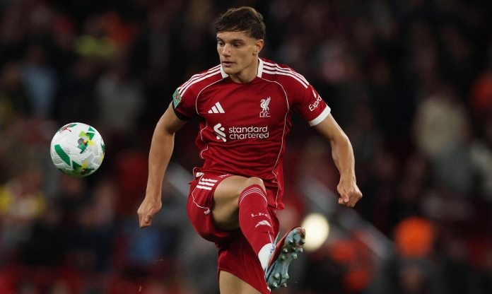 Tân binh Liverpool phá vỡ sự im lặng sau khi chấn thương nặng