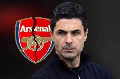 Arteta's dismissal, Arsenal opts to appoint a coach who once threw pizza at Sir Alex