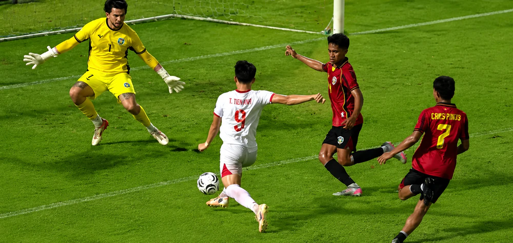 Chiến thắng 7-0 trước Timor Leste không chỉ mang ý nghĩa về mặt tỷ số mà còn tạo cú hích rất lớn về tinh thần cho đội tuyển Việt Nam. Ảnh chụp màn hình Chiến thắng 7-0 trước Timor Leste không chỉ mang ý nghĩa về mặt tỷ số mà còn tạo cú hích rất lớn về tinh thần cho đội tuyển Việt Nam. Ảnh chụp màn hình