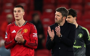 Chelsea vs MU: Carrick's Limitations