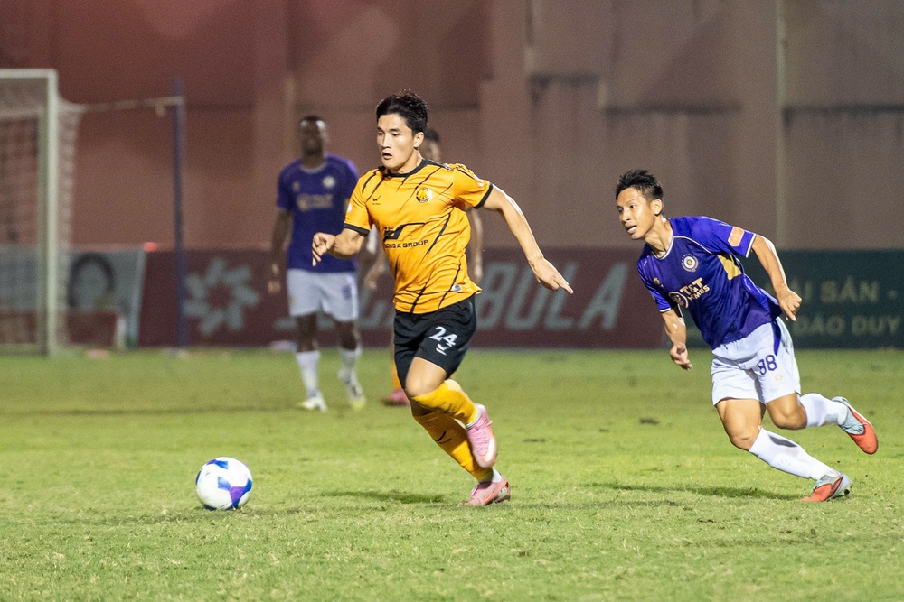 Thua sốc CLB Thanh Hoá, Hà Nội FC đối diện mùa giải buồn - Ảnh 1.