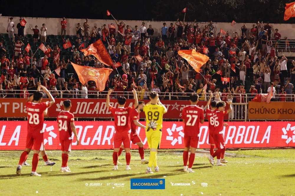 Thủ môn Lê Giang tự động viên bản thân - Ảnh 3. Thủ môn Lê Giang tự động viên bản thân - Ảnh 3.