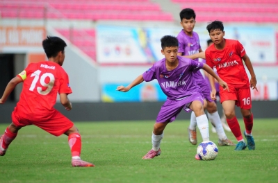 Determine the two teams that will compete in the 2026 National U13 final