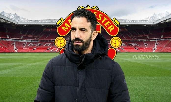 MU kích hoạt 'bom tấn kép' khiến Arsenal và Chelsea choáng váng