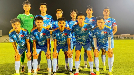 Quốc Việt and Văn Thuận scored goals, but U23 Vietnam lost to Qatar after a thrilling back-and-forth match.