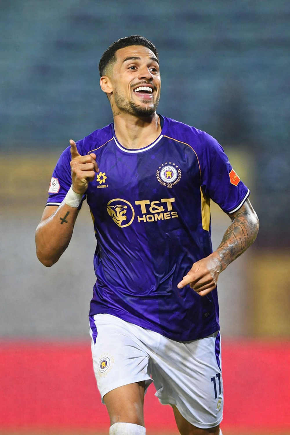 Hoàng Hên có thể là giải pháp tốt cho tuyến giữa tuyển Việt Nam nếu được HLV Kim Sang Sik trao cơ hội