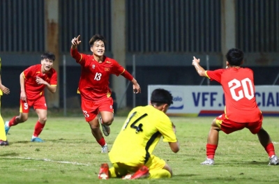 Indonesian News: 'Vietnam is fortunate to be grouped with South Korea'