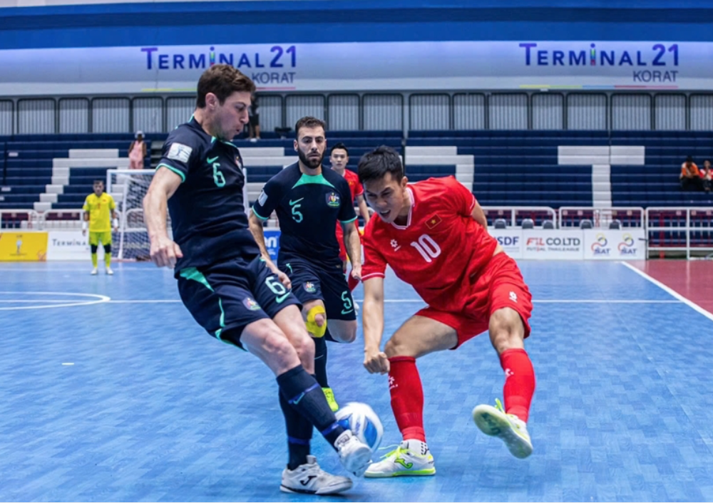 Nhà vô địch World Cup đối diện thực tế khắc nghiệt với futsal Việt Nam - Ảnh 1.