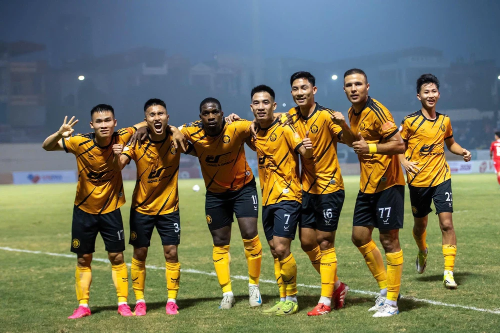 Thanh Hóa đè bẹp Công An TPHCM 4-0 ở vòng 17 V-League