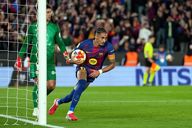 Ghi 3 bàn, Barcelona vẫn bị Atletico Madrid loại ở bán kết Cúp Nhà vua Tây Ban Nha - Ảnh 2. Ghi 3 bàn, Barcelona vẫn bị Atletico Madrid loại ở bán kết Cúp Nhà vua Tây Ban Nha - Ảnh 2.