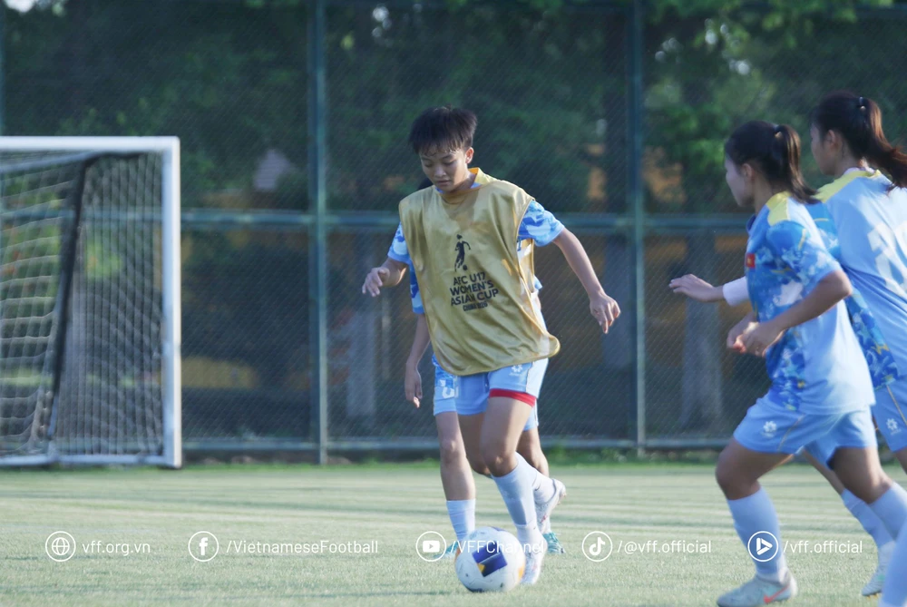 U17 nữ Việt Nam tự tin đấu Australia tại tứ kết giải châu Á - Ảnh 2. U17 nữ Việt Nam tự tin đấu Australia tại tứ kết giải châu Á - Ảnh 2.