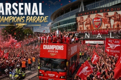 Arsenal trophy parade: Sea of fans paints North London red!