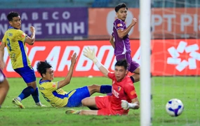 Vietnamese player shines in V-League