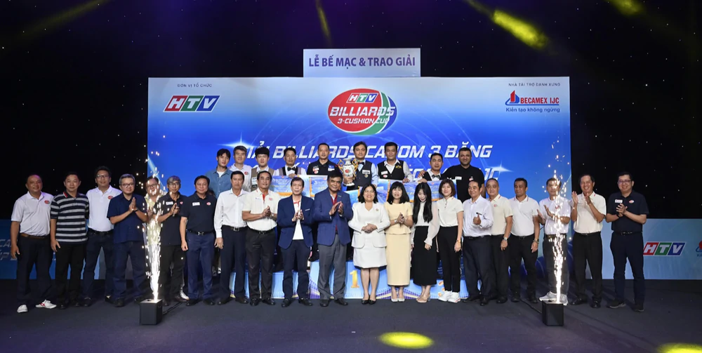 Nhà vô địch World Cup tỏa sáng trên sân nhà - Ảnh 4.