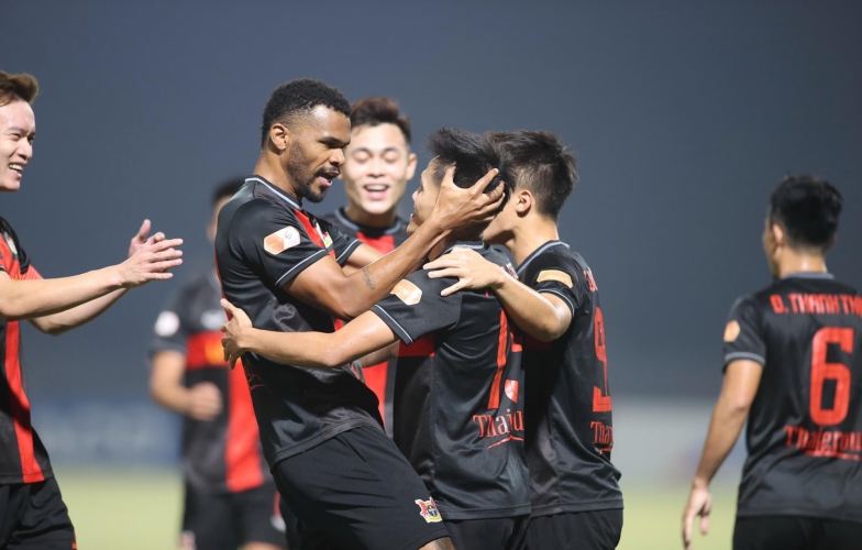 Round 8 of the V-League: The competition grows increasingly thrilling