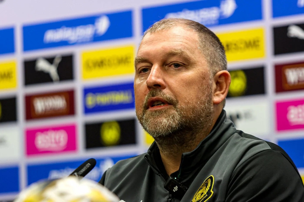 HLV Cklamovski thất vọng khi Malaysia bị xử thua đội tuyển Việt Nam - Ảnh 1. HLV Cklamovski thất vọng khi Malaysia bị xử thua đội tuyển Việt Nam - Ảnh 1.