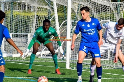 The French-Vietnamese striker standing 1.81m tall has unexpectedly arrived in Vietnam.