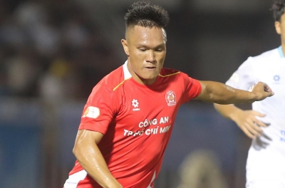 Former Vietnamese Player: From Youth Tragedy to the Peak Glory.