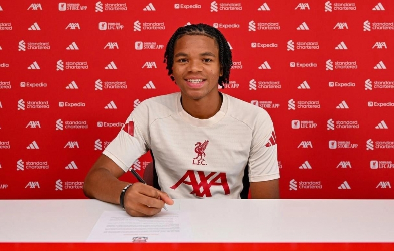 Liverpool officially signs contract with the &#39;monster prodigy&#39;