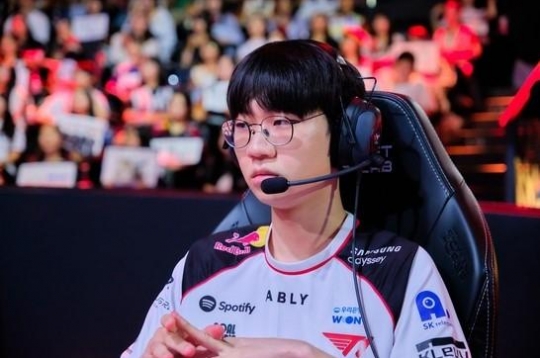 Faker reveals Doran's "strange weapons"; T1 wins breathlessly thanks to unexpected picks