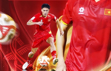 Scoring two goals, Vietnamese national team striker still regrets team's loss