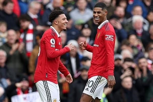 Rashford expresses support for the 'black sheep' Sancho
