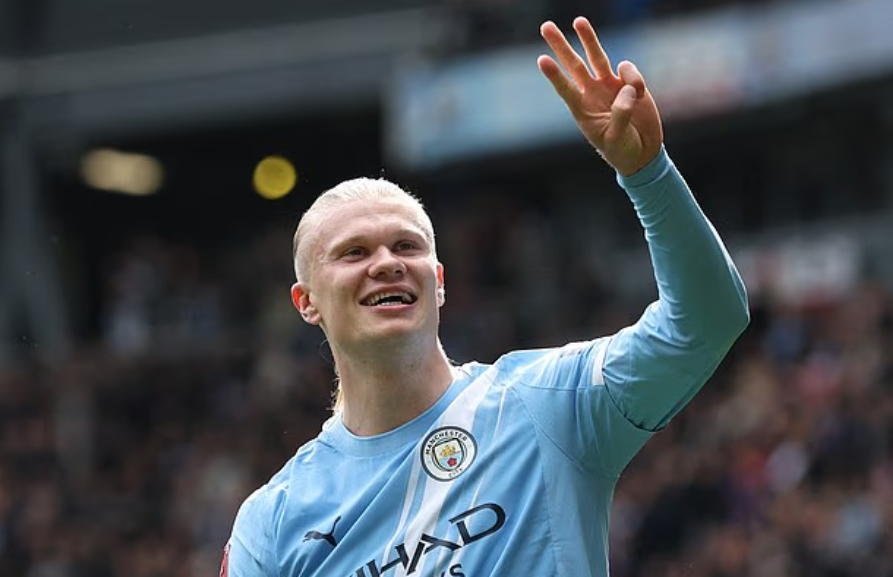 Hai sắc thái trái ngược của Salah và Haaland - Ảnh 2.