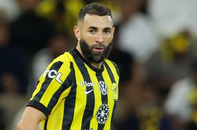 Benzema’s future shaken by a 'disrespectful' contract offer