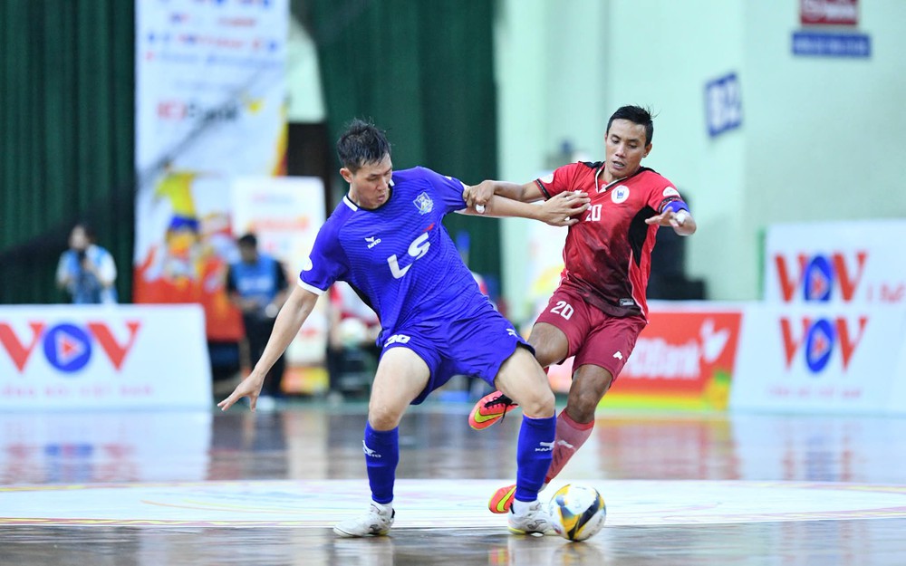 Tin nóng bóng đá Việt hôm nay 7/9: U23 Việt Nam di chuyển gấp dự Asiad; HLV Iran khen U20 Việt Nam sau trận đấu quyết định - Ảnh 3. Tin nóng bóng đá Việt hôm nay 7/9: U23 Việt Nam di chuyển gấp dự Asiad; HLV Iran khen U20 Việt Nam sau trận đấu quyết định - Ảnh 3.
