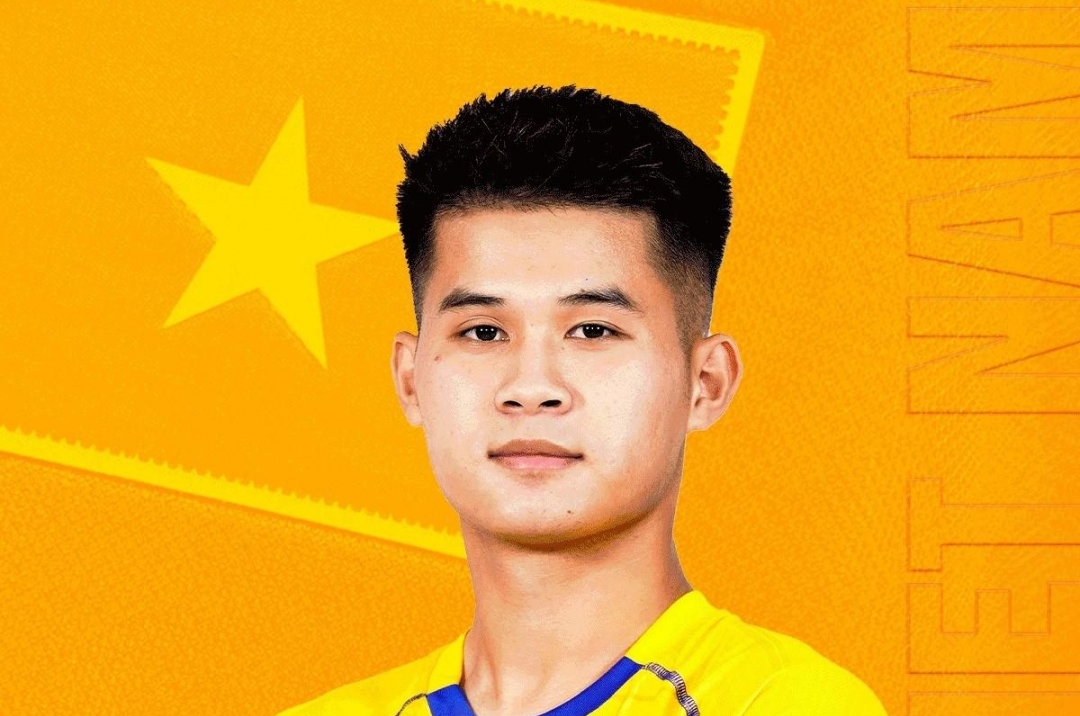 The prodigy who once ranked among the world&#39;s top 60 has been urgently called up to Vietnam&#39;s U23 team.