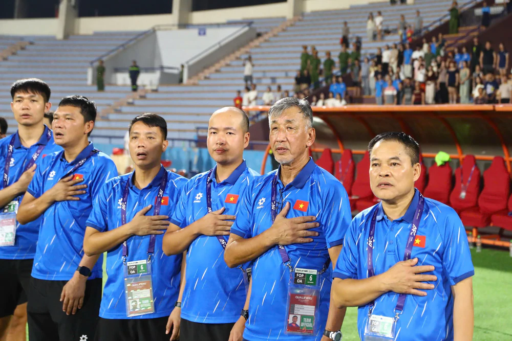 Đội trưởng U20 Việt Nam nghẹn ngào xin lỗi các cầu thủ U17 - Ảnh 2. Đội trưởng U20 Việt Nam nghẹn ngào xin lỗi các cầu thủ U17 - Ảnh 2.