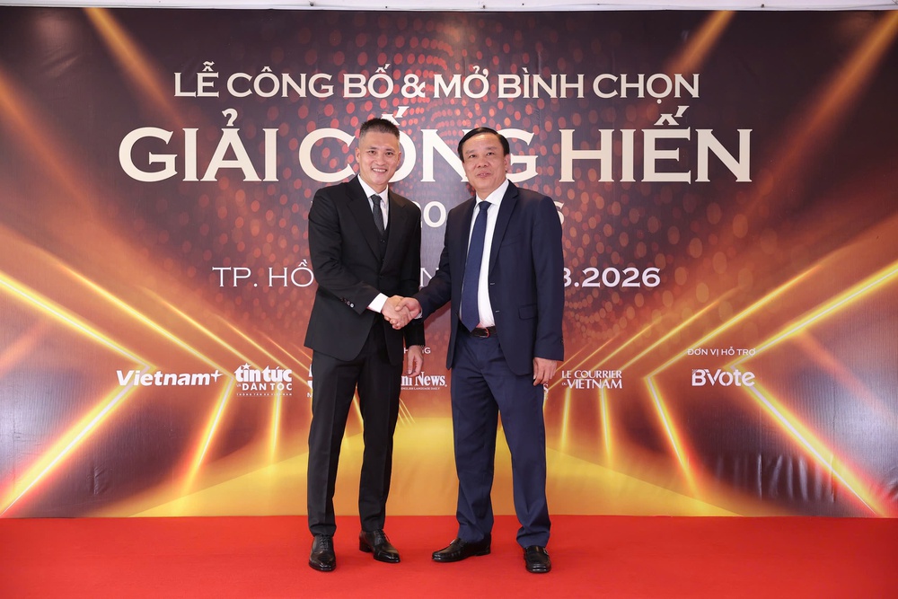 Người quan sát: Sứ mệnh một hoa tiêu - Ảnh 1.