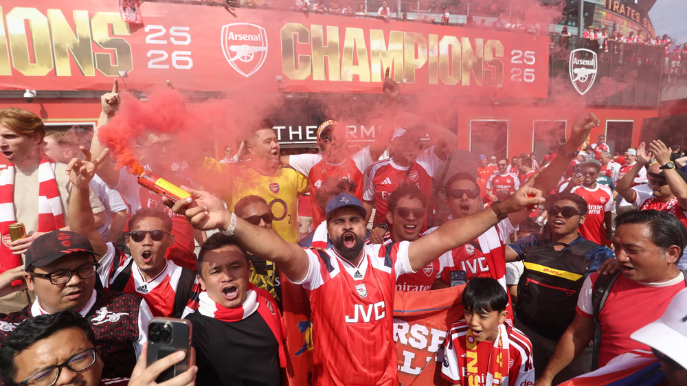 1 triệu người nhuộm đỏ London mừng Arsenal vô địch Ngoại hạng Anh - Ảnh 16.