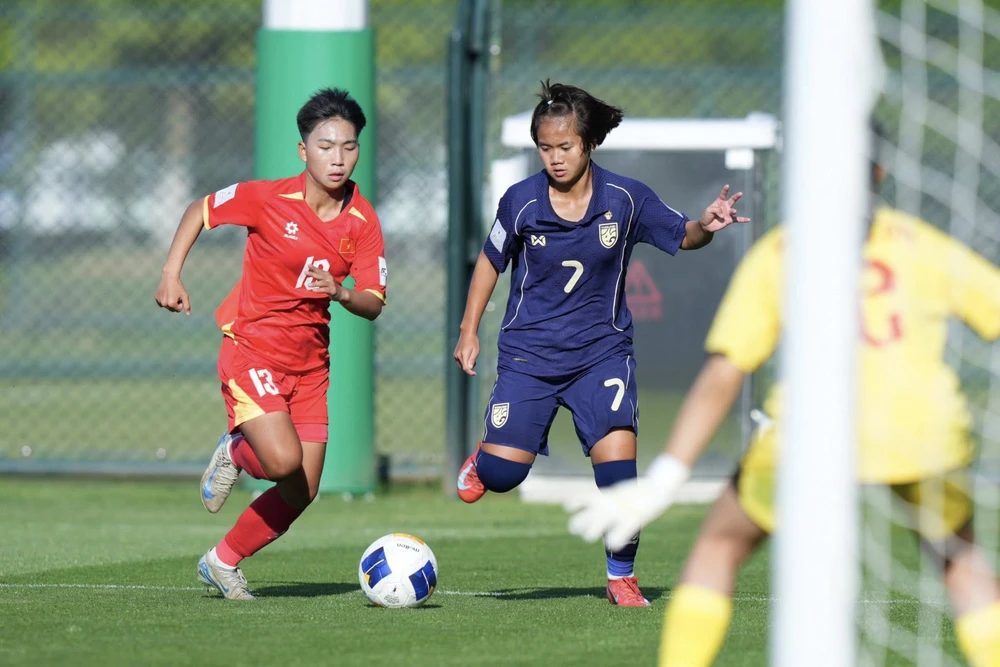 HLV Nhật Bản hài lòng về tinh thần thi đấu của U17 Việt Nam - Ảnh 1.