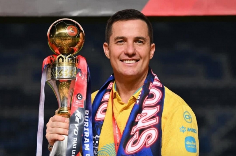 Undefeated in Thailand, Brazilian coach still gets dismissed