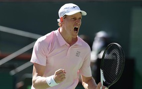 Sinner wins his sixth consecutive match against Zverev to reach the Indian Wells final for the first time.