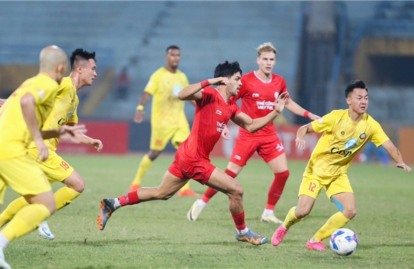 Dong A Thanh Hoa - The Cong Viettel: Coach Popov&#39;s Return to Thanh Hoa