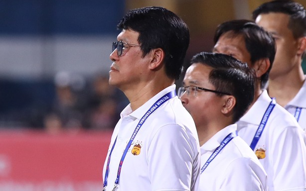 HAGL hopes that Technical Director Vu Tien Thanh will 'break the jinx' against coach Harry Kewell