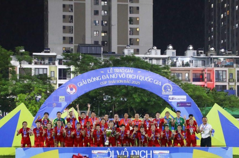 Huỳnh Như&#39;s team sets an incredible record, winning the national championship 7 times in a row