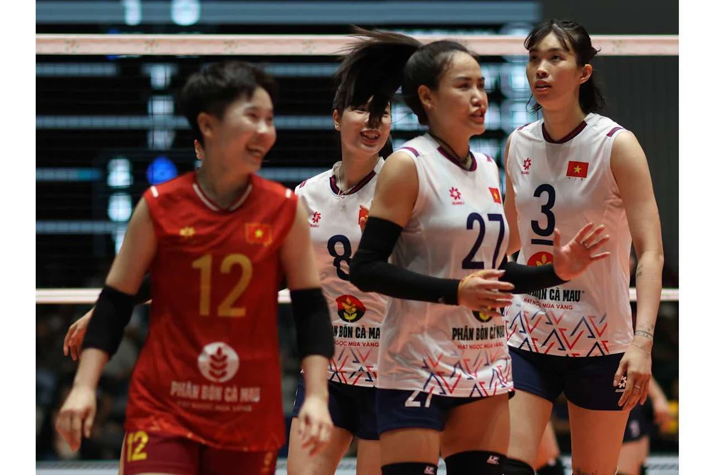Đòi món nợ trước Kazakhstan, bóng chuyền nữ Việt Nam giành huy chương đồng AVC Cup 2026 - Ảnh 1. Đòi món nợ trước Kazakhstan, bóng chuyền nữ Việt Nam giành huy chương đồng AVC Cup 2026 - Ảnh 1.