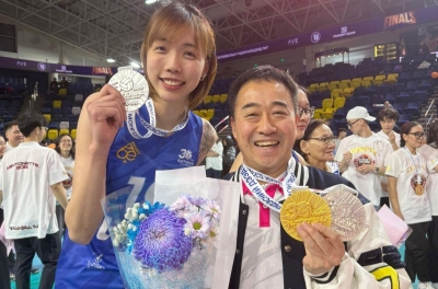 Vietnamese women's volleyball giant joins two foreign clubs in less than one year