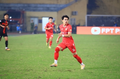 Đình Bắc speaks out upon returning to V-League, helping CAHN defeat Ninh Bình