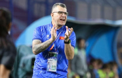 OFFICIAL: Brazilian Coach Makes History with Vietnam National Team
