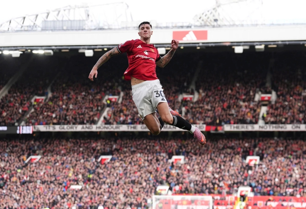 Tin nóng thể thao sáng 27/4: Sao bóng chuyền Việt Nam nhận vinh dự ở tuổi 26 sau khi vô địch Cúp Hùng Vương - Ảnh 5.